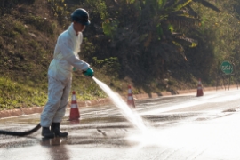 servicos de limpeza umidificacao e conservacao viaria