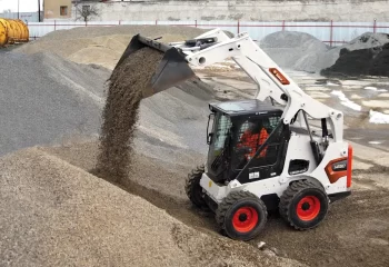 locação, bobcat s 650